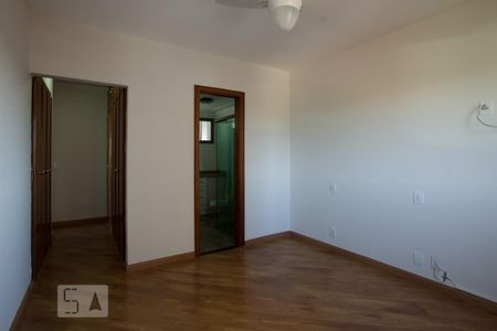 Apartamento para alugar com 202m², 4 quartos e 3 vagasSuíte 2