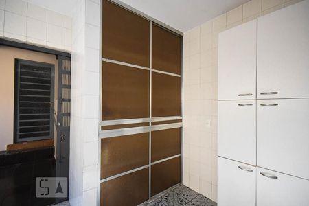 Casa à venda com 240m², 3 quartos e 2 vagasCozinha