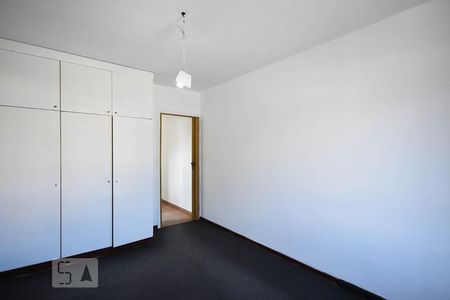 Casa à venda com 240m², 3 quartos e 2 vagasQuarto 1