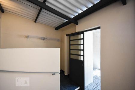 Casa à venda com 240m², 3 quartos e 2 vagasÁrea de serviço