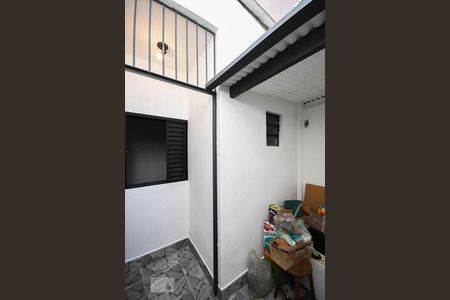 Casa à venda com 240m², 3 quartos e 2 vagasÁrea de serviço da casa de fundos