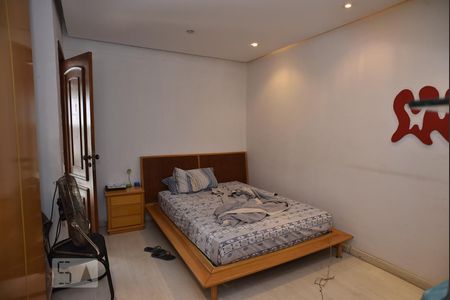 Casa à venda com 444m², 5 quartos e 4 vagasQuarto 1