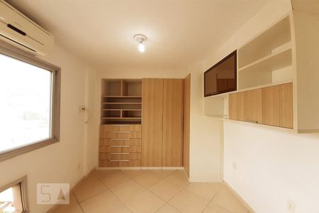 Apartamento à venda com 140m², 3 quartos e 1 vagaQuarto 2