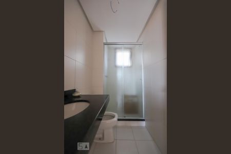 Apartamento à venda com 75m², 2 quartos e 1 vaga Apartamento à venda com 75m², 2 quartos e 1 vagaBanheiro 2