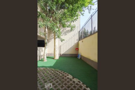 Apartamento à venda com 75m², 2 quartos e 1 vaga Apartamento à venda com 75m², 2 quartos e 1 vagaÁrea Comum - Playground