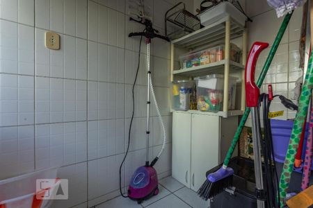 Apartamento para alugar com 110m², 3 quartos e 1 vagaÁrea de Serviço