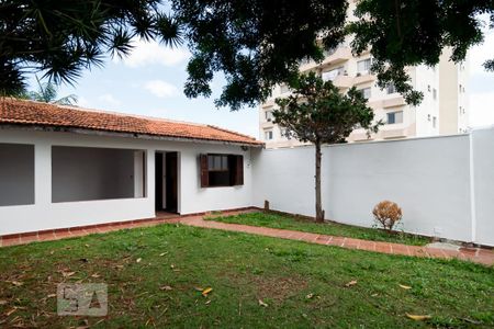 Casa à venda com 190m², 5 quartos e 3 vagas Casa à venda com 190m², 5 quartos e 3 vagasÁrea Externa