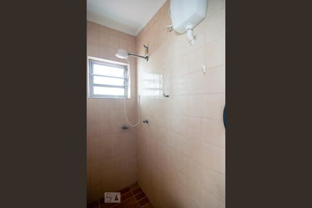 Casa à venda com 190m², 5 quartos e 3 vagas Casa à venda com 190m², 5 quartos e 3 vagasBanheiro Edícula Área de Serviço