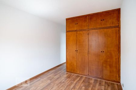 Casa à venda com 190m², 5 quartos e 3 vagas Casa à venda com 190m², 5 quartos e 3 vagasQuarto 3 - Suíte