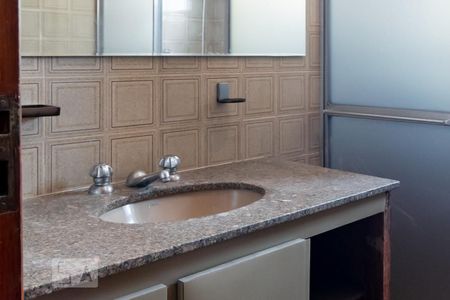 Casa à venda com 190m², 5 quartos e 3 vagas Casa à venda com 190m², 5 quartos e 3 vagasBanheiro Quarto 3 - Suíte