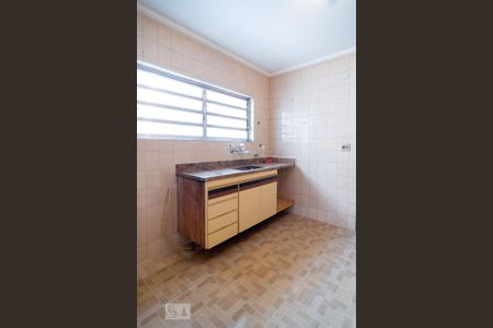 Casa à venda com 190m², 5 quartos e 3 vagas Casa à venda com 190m², 5 quartos e 3 vagasCozinha