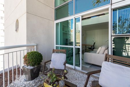 Apartamento para alugar com 56m², 1 quarto e 1 vaga Apartamento para alugar com 56m², 1 quarto e 1 vagaVaranda