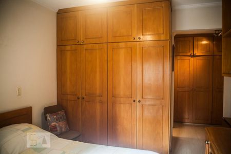 Apartamento à venda com 263m², 4 quartos e 4 vagas Apartamento à venda com 263m², 4 quartos e 4 vagasQuarto 3 - Suíte