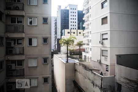 Apartamento à venda com 263m², 4 quartos e 4 vagas Apartamento à venda com 263m², 4 quartos e 4 vagasVista do quarto 3