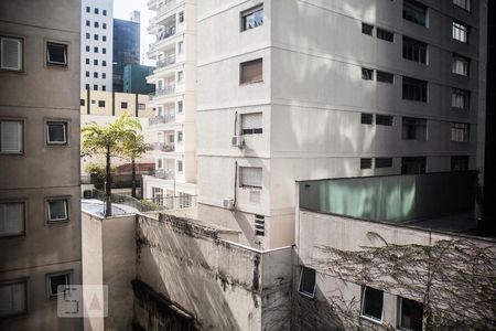 Apartamento à venda com 263m², 4 quartos e 4 vagas Apartamento à venda com 263m², 4 quartos e 4 vagasVista do quarto 2