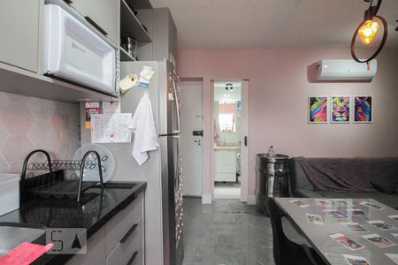 cozinha / sala de kitnet/studio à venda com 1 quarto, 31m² em Santana, São Paulo
