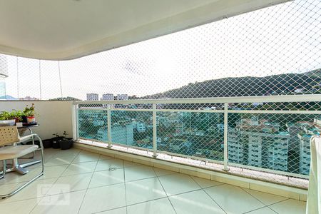 Varanda de apartamento à venda com 2 quartos, 69m² em Santa Rosa, Niterói