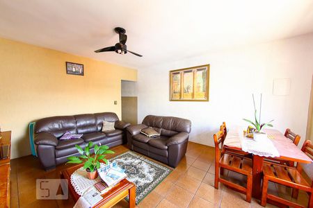 Sala de casa à venda com 3 quartos, 140m² em Parque Edu Chaves, São Paulo