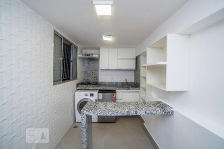 Cozinha e Área de Serviço de apartamento para alugar com 3 quartos, 48m² em Centro, Belo Horizonte