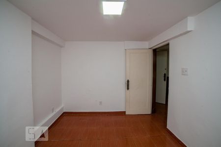 Quarto de apartamento para alugar com 3 quartos, 48m² em Centro, Belo Horizonte