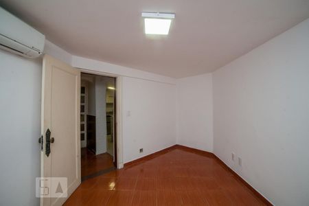 Quarto de apartamento para alugar com 3 quartos, 48m² em Centro, Belo Horizonte