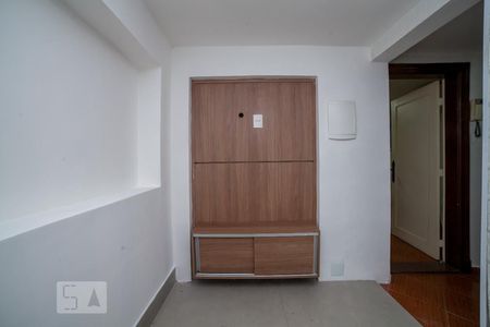Sala de apartamento para alugar com 3 quartos, 48m² em Centro, Belo Horizonte
