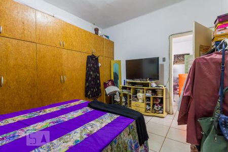Quarto 2 de casa para alugar com 2 quartos, 90m² em Santa Maria Goretti, Porto Alegre