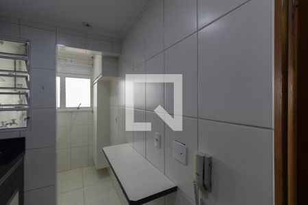 Cozinha de apartamento à venda com 2 quartos, 51m² em Vila Augusta, Guarulhos