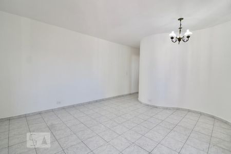 Apartamento para alugar com 60m², 1 quarto e 1 vagaSala