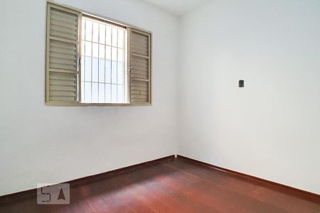 Casa à venda com 125m², 3 quartos e 2 vagasQuarto 3