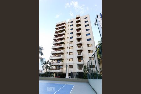 Apartamento para alugar com 375m², 4 quartos e 3 vagasFachada