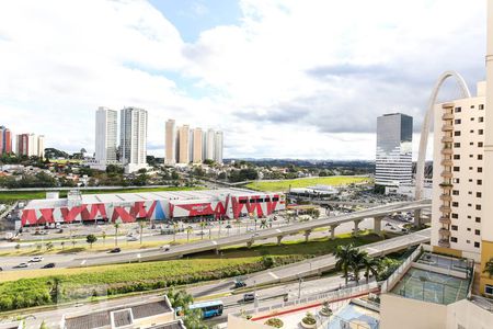 Apartamento para alugar com 375m², 4 quartos e 3 vagasVista