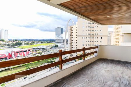 Apartamento para alugar com 375m², 4 quartos e 3 vagasVaranda