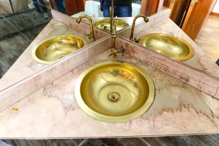 Apartamento para alugar com 375m², 4 quartos e 3 vagasLavabo