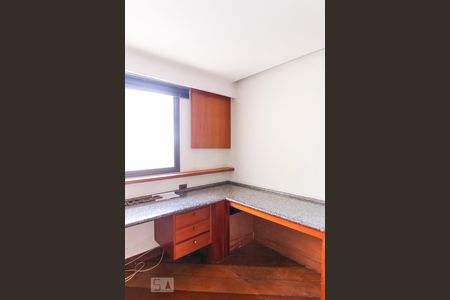 Apartamento para alugar com 375m², 4 quartos e 3 vagasEscritório