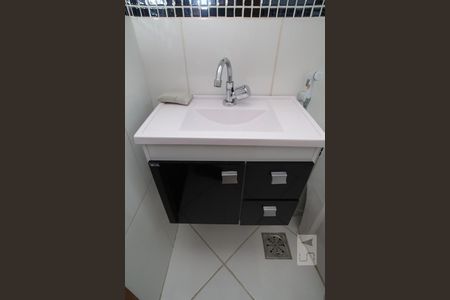 Apartamento à venda com 60m², 2 quartos e 1 vagaBanheiro Social