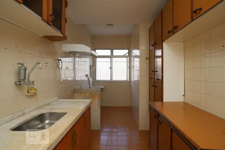 Apartamento à venda com 60m², 2 quartos e 1 vagaCozinha