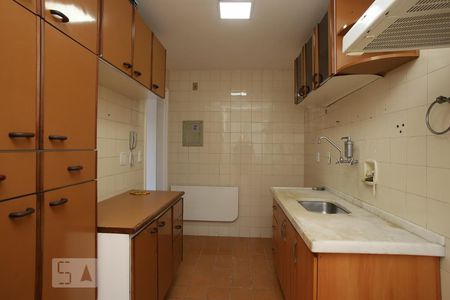 Apartamento à venda com 60m², 2 quartos e 1 vagaCozinha