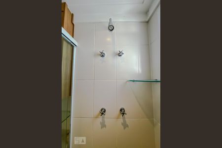 Apartamento à venda com 114m², 3 quartos e 2 vagasDetlhe Banheiro da Suite 2