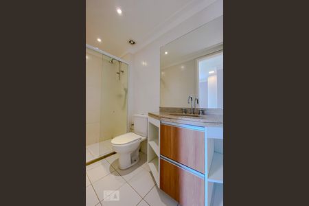 Apartamento à venda com 114m², 3 quartos e 2 vagasBanheiro da Suite