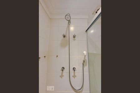 Apartamento à venda com 114m², 3 quartos e 2 vagasDetalhe Banheiro da Suite