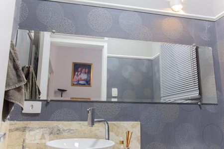 Espelho de casa à venda com 3 quartos, 245m² em Parque João Ramalho, Santo André