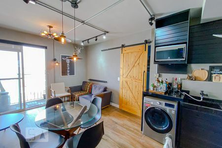 Sala, Cozinha e Lavanderia de kitnet/studio para alugar com 1 quarto, 37m² em Vila Alpina, São Paulo