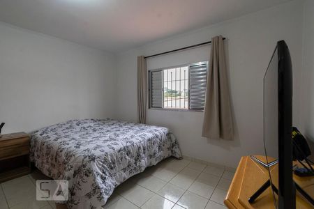 QUARTO 1 de casa à venda com 3 quartos, 157m² em Vila Carlos de Campos, São Paulo