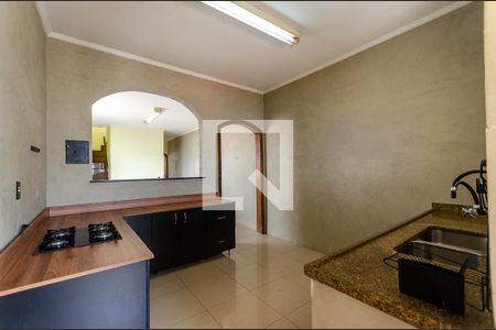 Casa à venda com 198m², 3 quartos e 3 vagasCozinha
