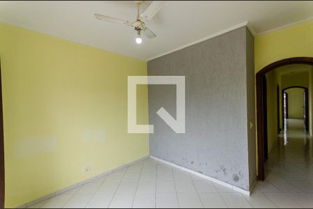 Casa à venda com 198m², 3 quartos e 3 vagasQuarto 2