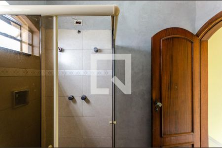 Casa à venda com 198m², 3 quartos e 3 vagasBanheiro