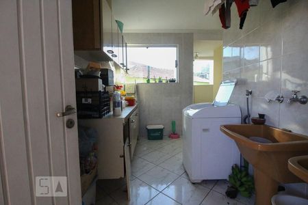 Casa à venda com 600m², 5 quartos e 5 vagasÁrea de Serviço