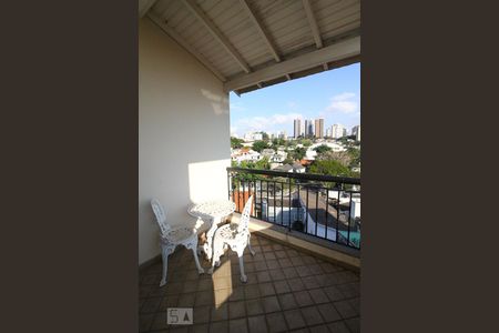 Casa à venda com 600m², 5 quartos e 5 vagasSacada