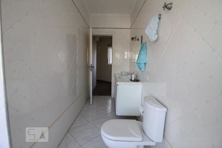 Casa à venda com 600m², 5 quartos e 5 vagasBanheiro da Suíte 3